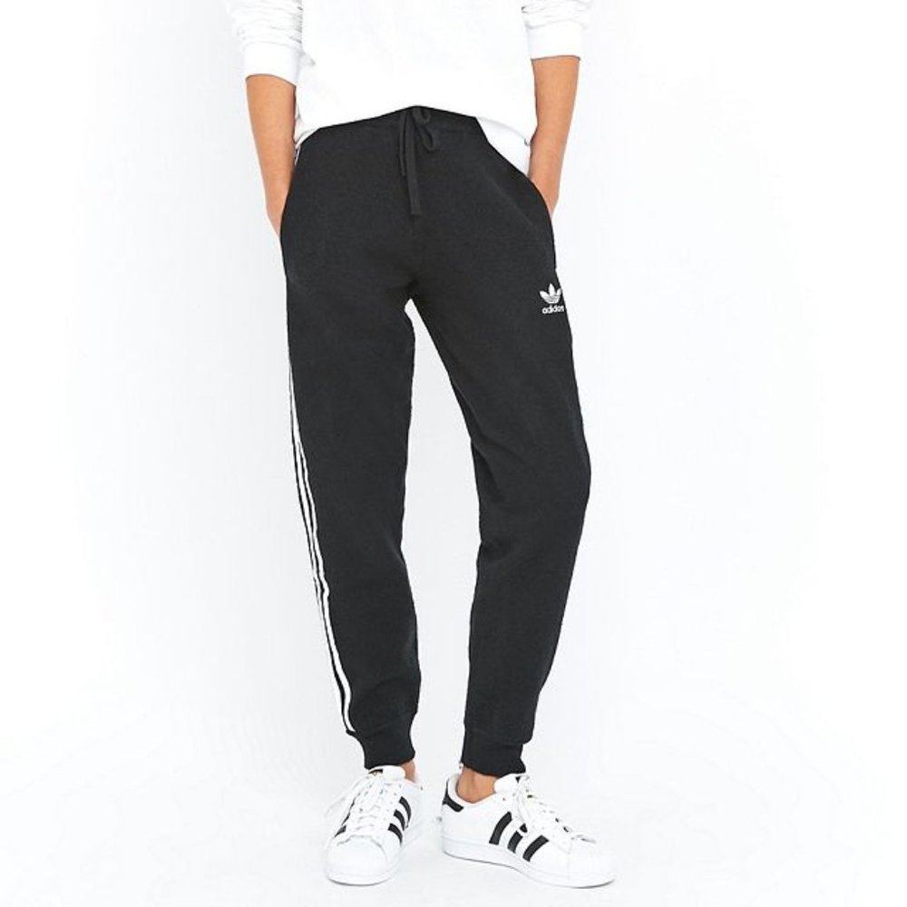 ADIDAS SWEATPANTS
